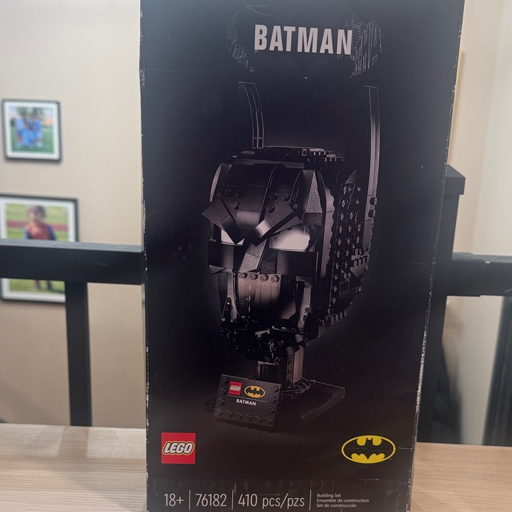 LEGO Batman Black Helmet Display Set